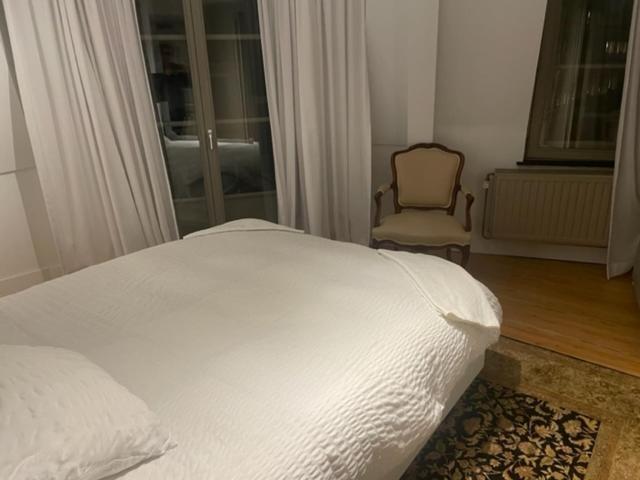 Duplex Dernier Etage Avec Terasse A Deux Pas De La Grand Place บรัสเซลส์ ภายนอก รูปภาพ